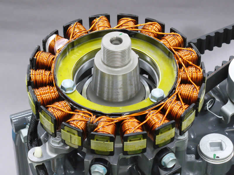 HIGH-OUTPUT ALTERNATORS