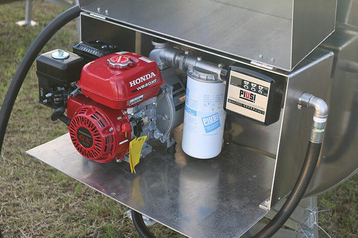 RED STICKER PARTNERS AT FIELDAYS