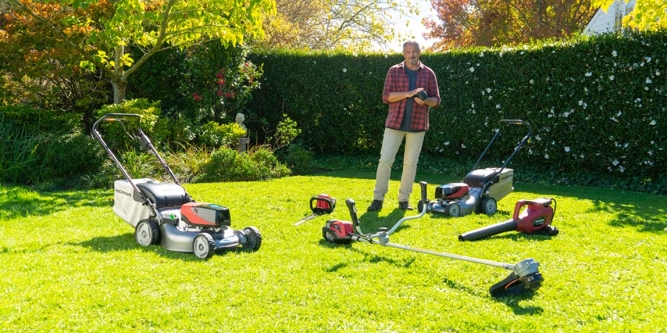 Tony's lawn mower online shop