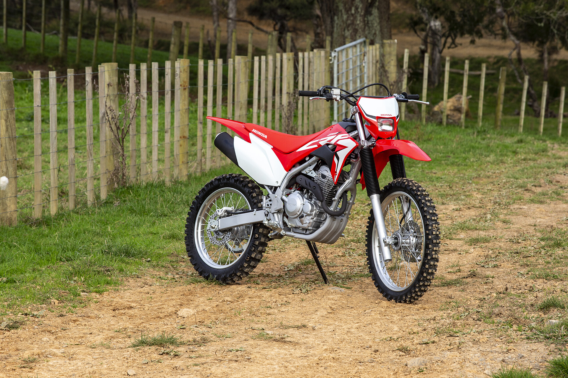 CRF250F Farm Bike | Honda Motorcycles NZ