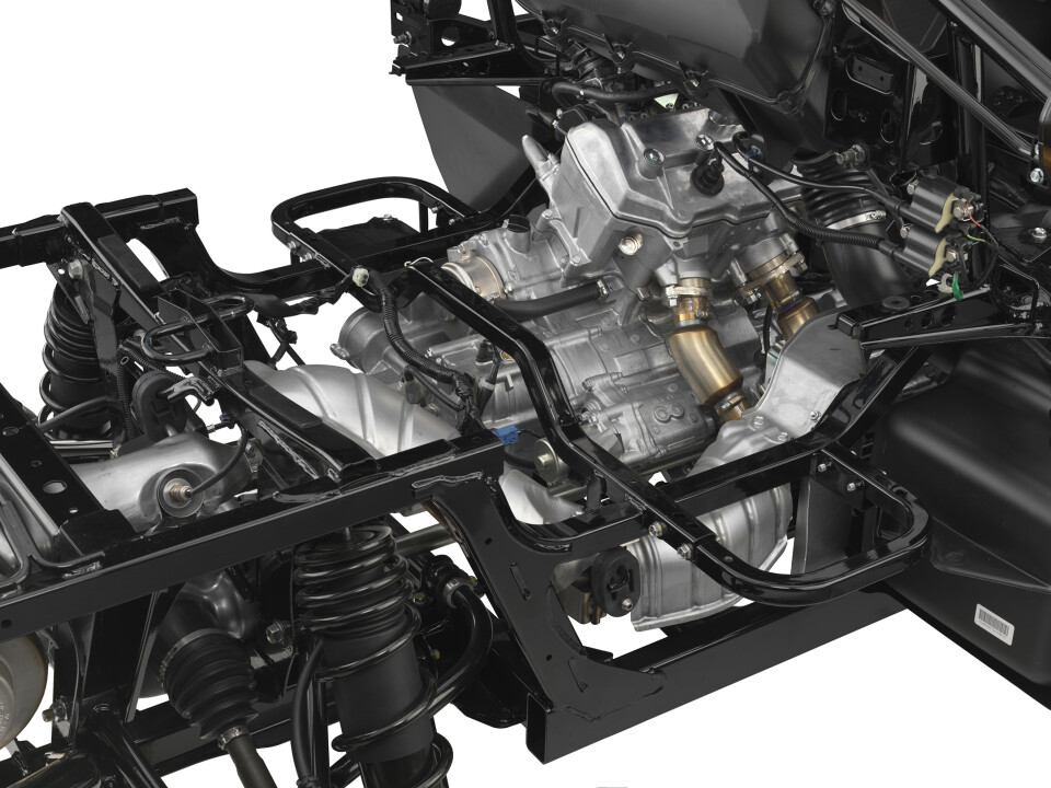 Longitudinally Mounted Engine