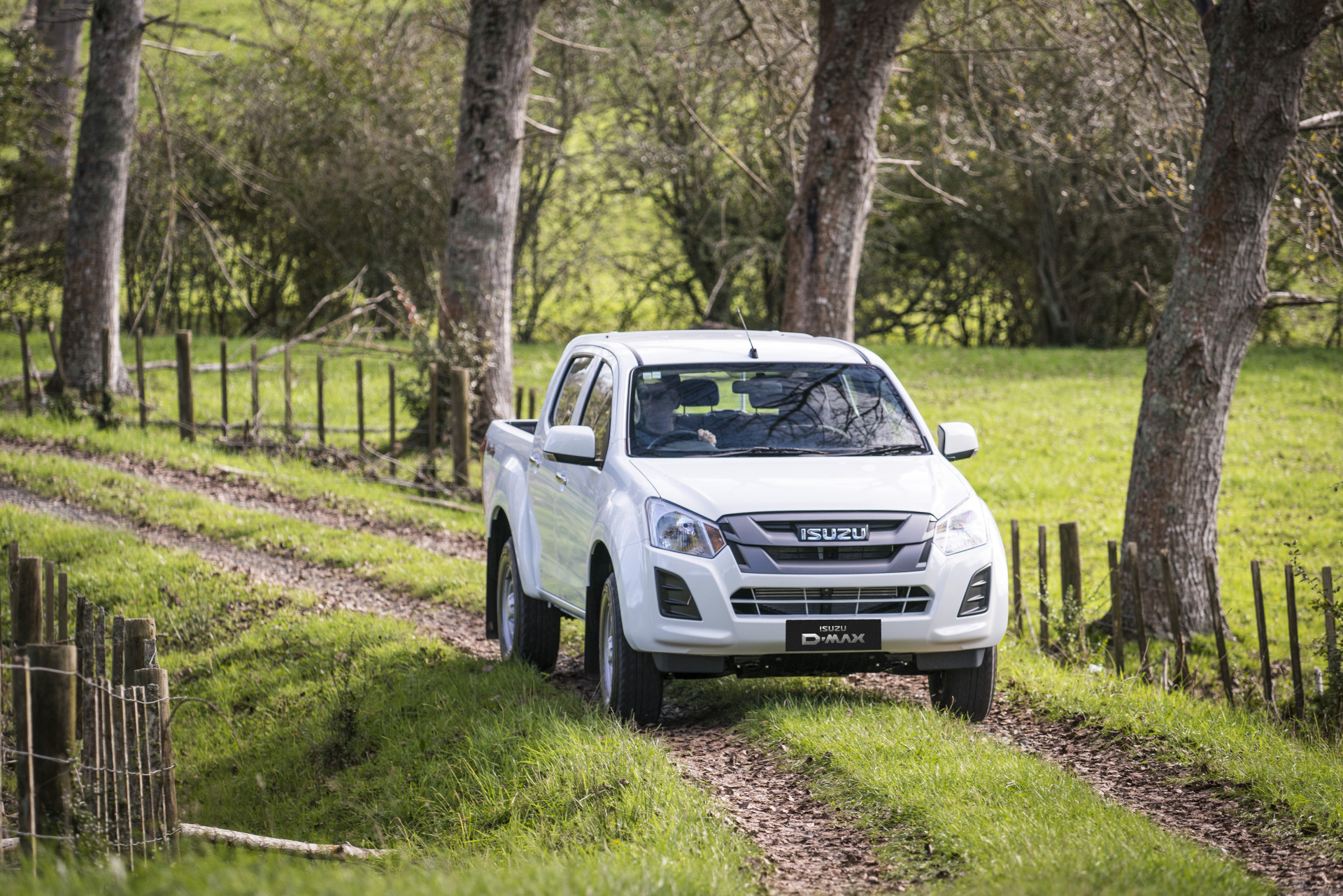 LX Double Cab Ute Specs | Isuzu Utes NZ