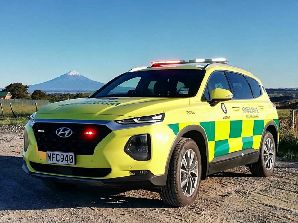 Hyundai donation supports St John Ambulance in Taranaki