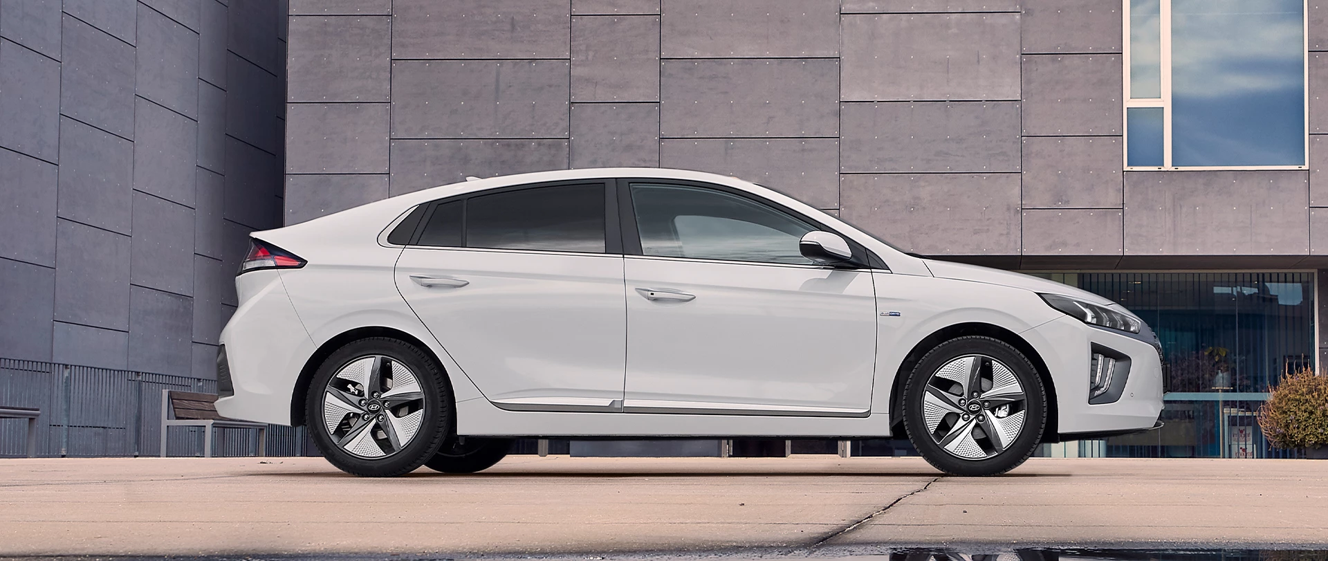 IONIQ Hybrid Series II