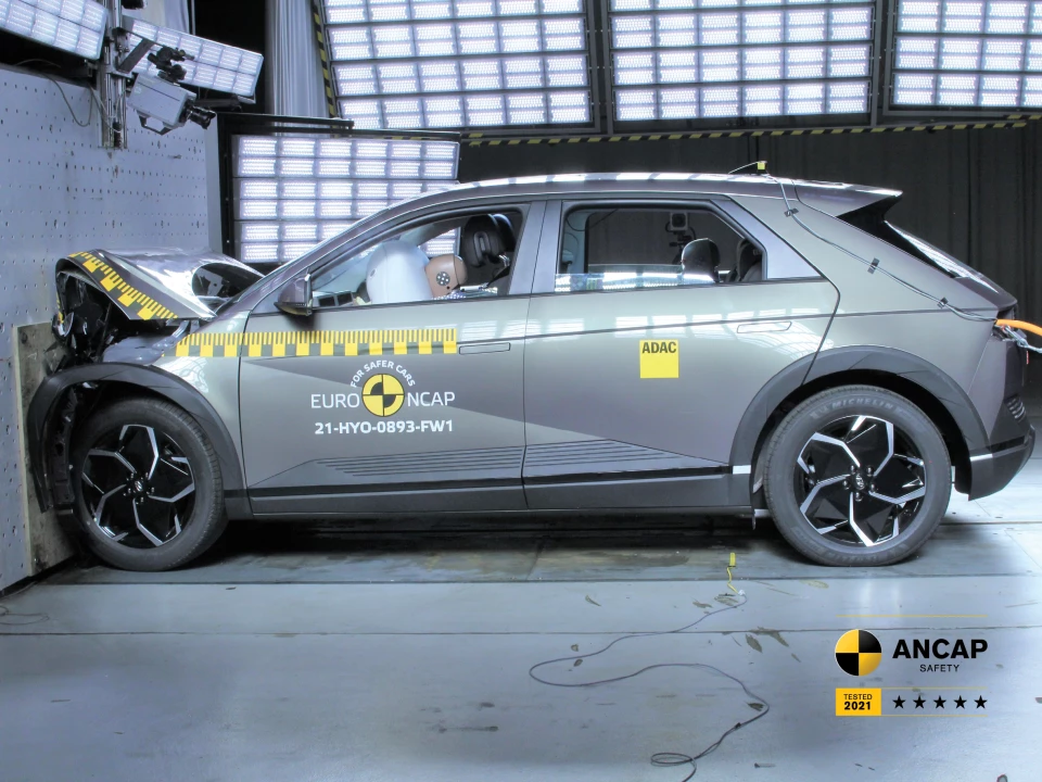 Stars align for Hyundai: All-new IONIQ 5 and Tucson awarded 5 star ANCAP safety ratings 