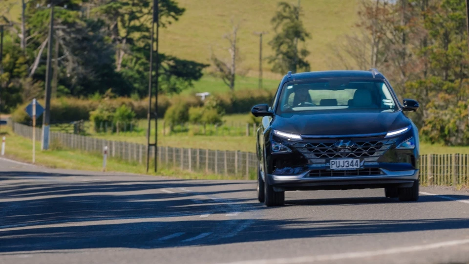 Hyundai NEXO - Passenger