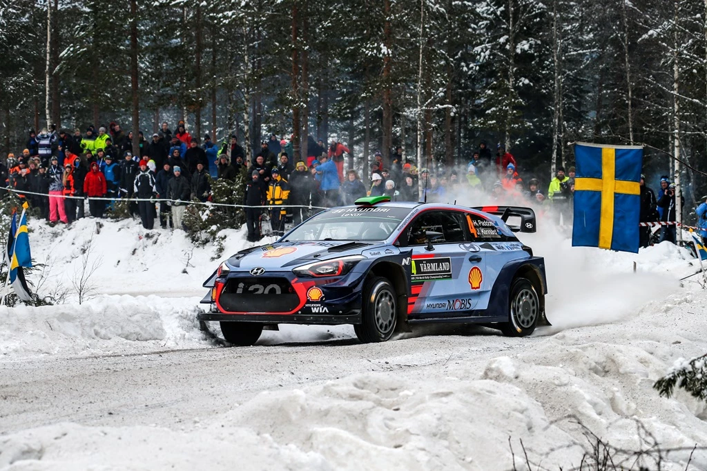 Top five finish in Sweden for Paddon