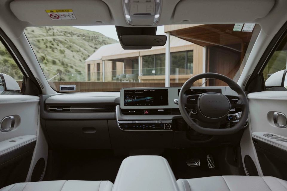 Hyundai Motor’s IONIQ 5 and STARIA Win GOOD DESIGN Awards