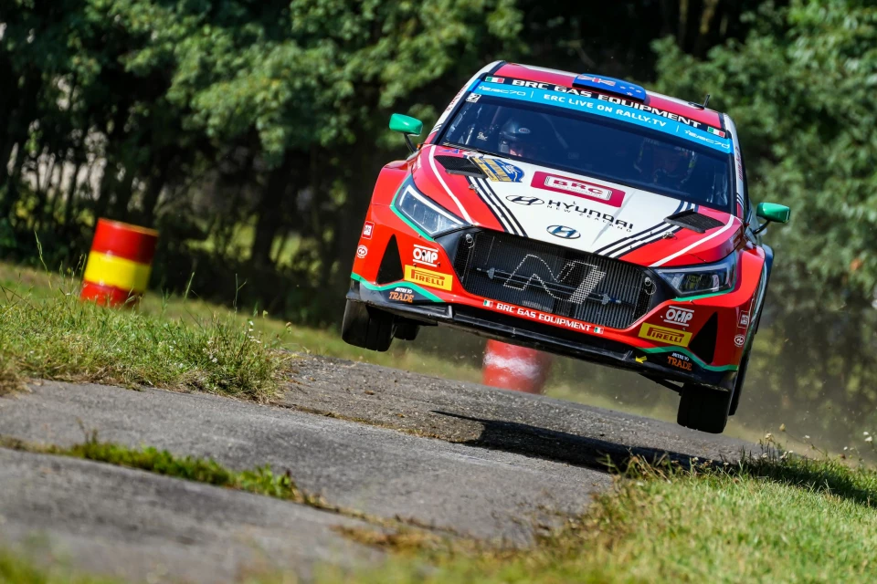 Paddon and Kennard make history with dramatic FIA European Rally Championship win