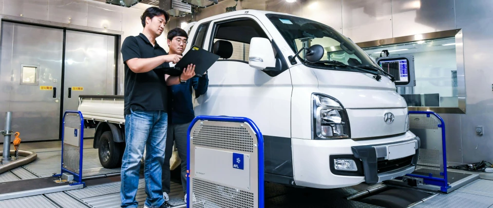 Hyundai Motor Group Develops World’s First Performance Control for Commercial EVs with Weight Estimation