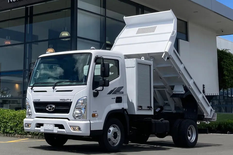 Toolbox Tipper