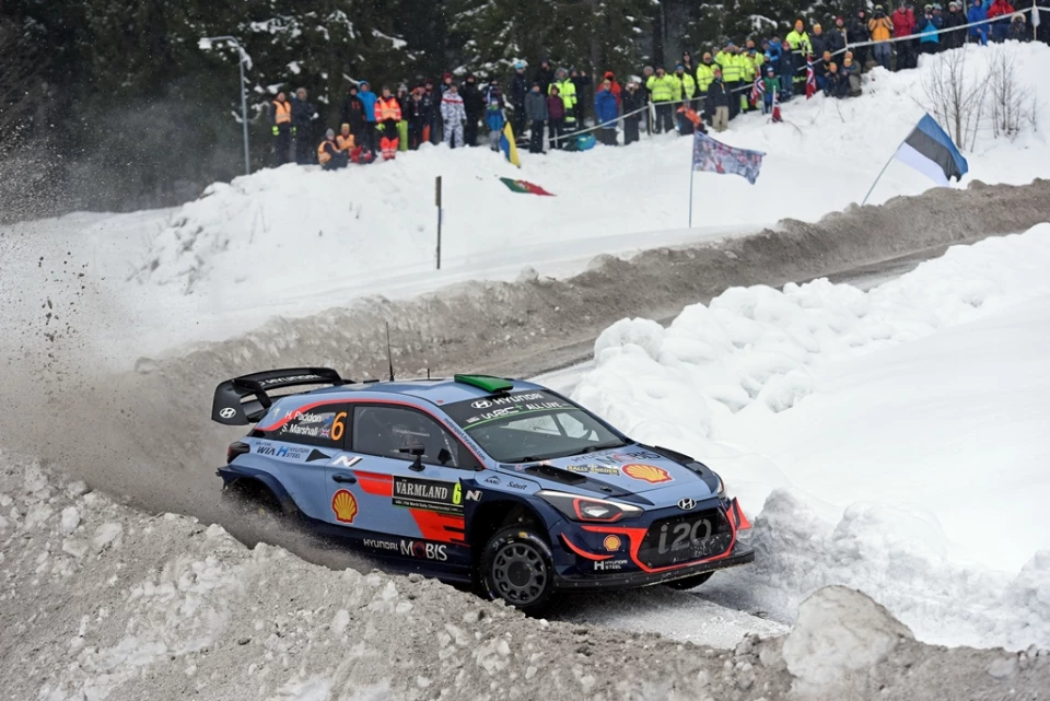 Top five finish in Sweden for Paddon